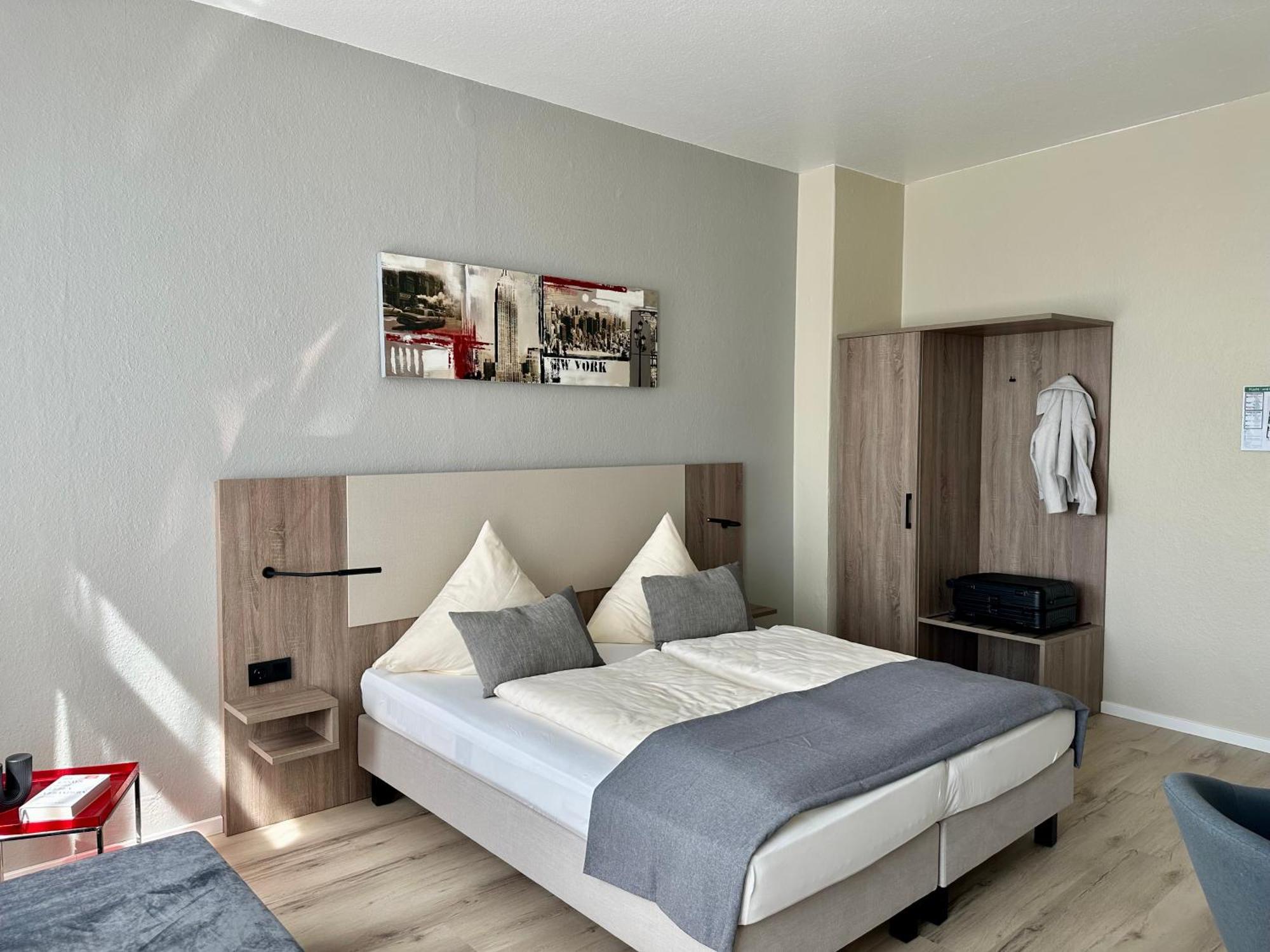 Hameln 2* Hamelin